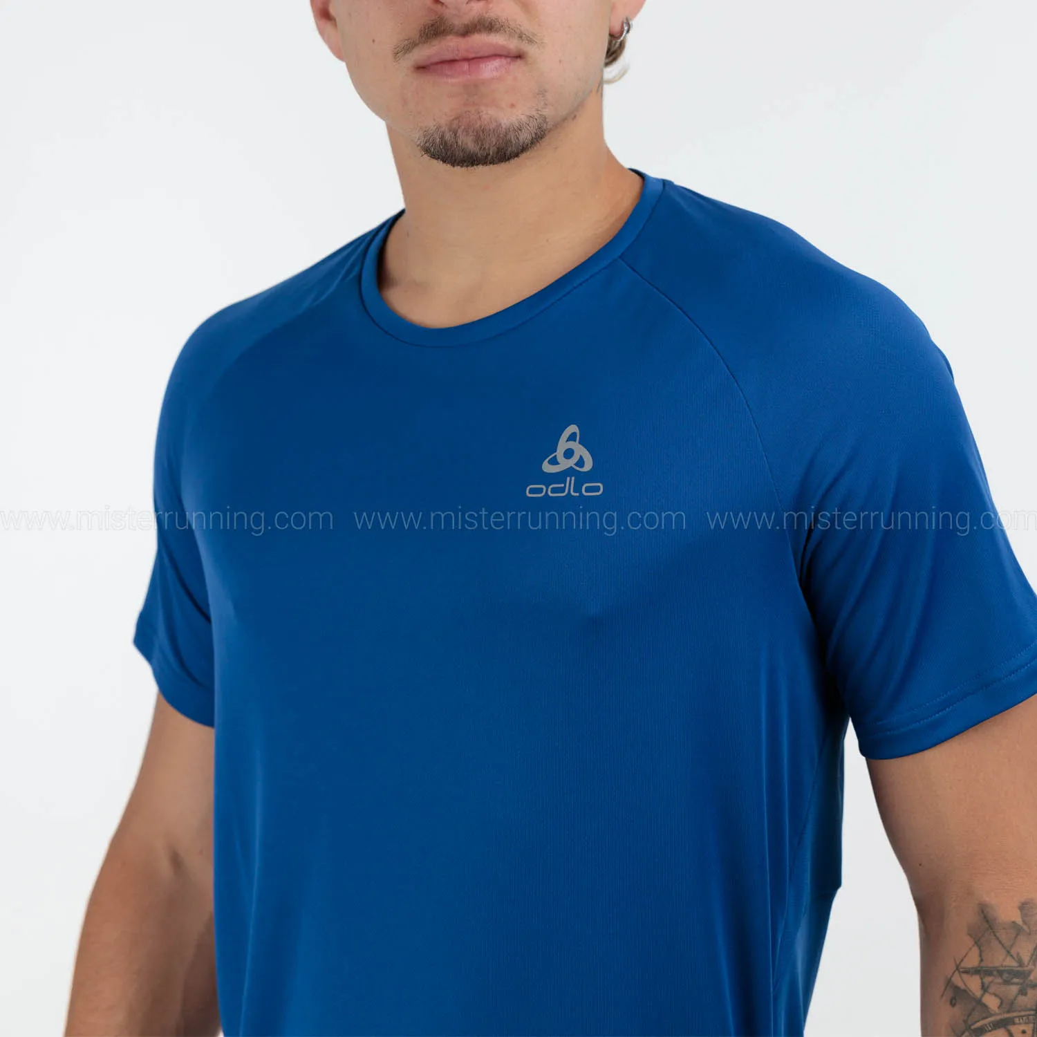 ODLO CREW ESSENTIAL CHILLTEC CAMISETA