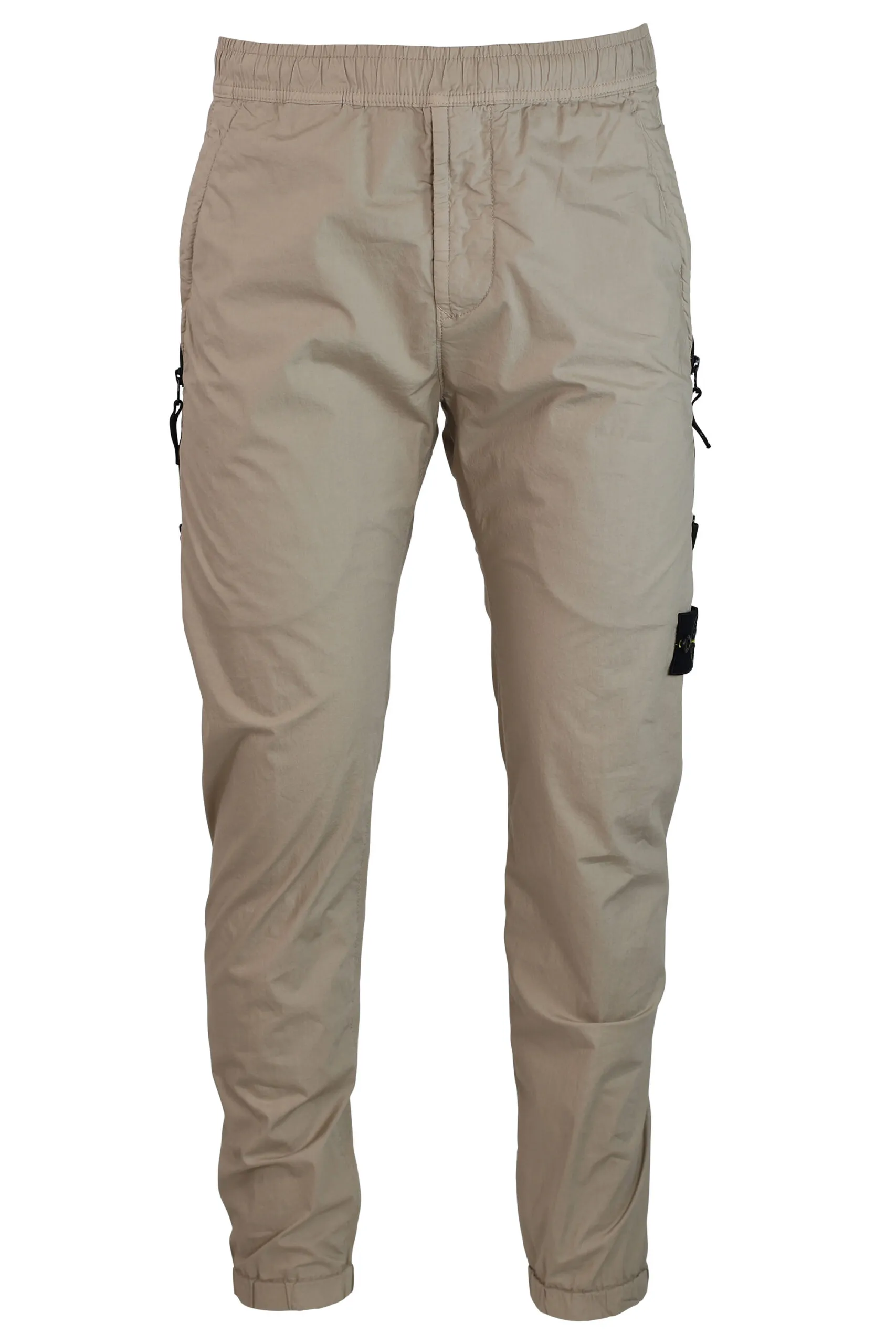 Pantalón beige con parche