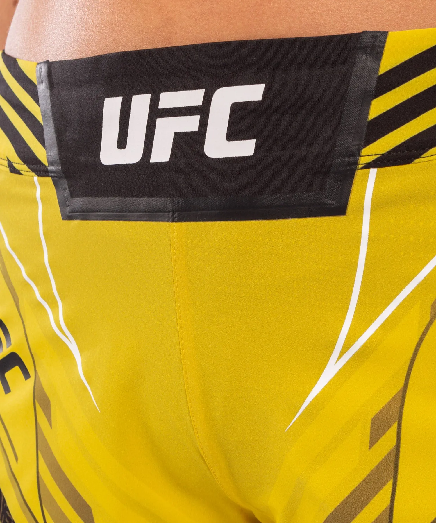 PANTALóN DE MMA PARA MUJER UFC VENUM AUTHENTIC FIGHT NIGHT – MODELO CORTO  AMARILLO