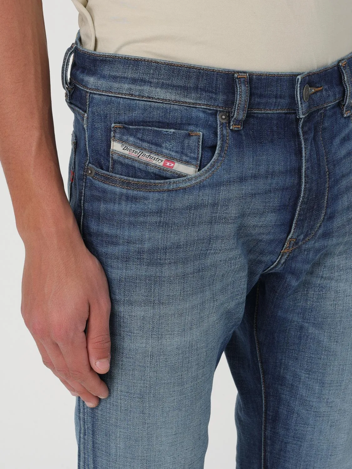 Pantalón hombre Diesel