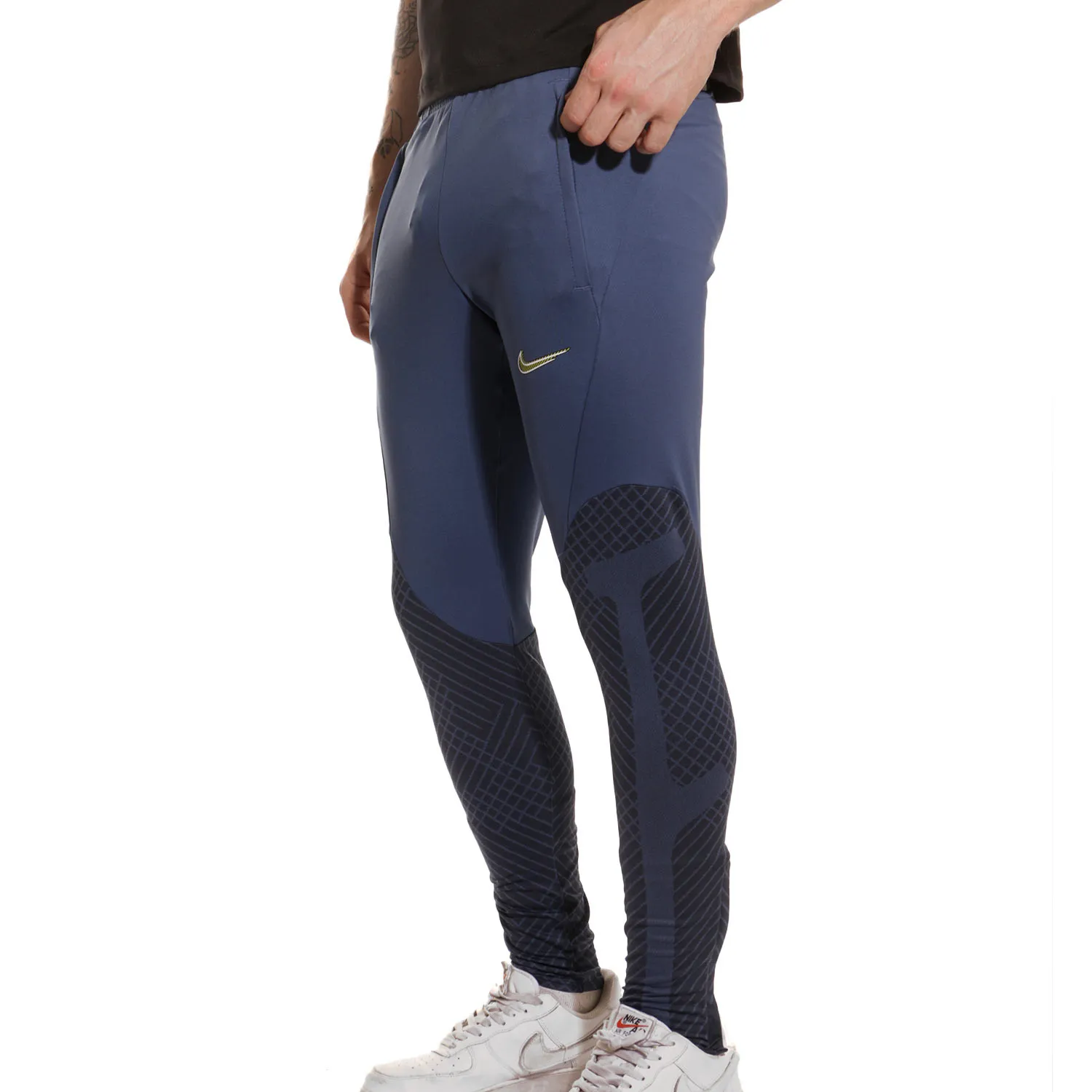 PANTALóN NIKE DRIFIT STRIKE