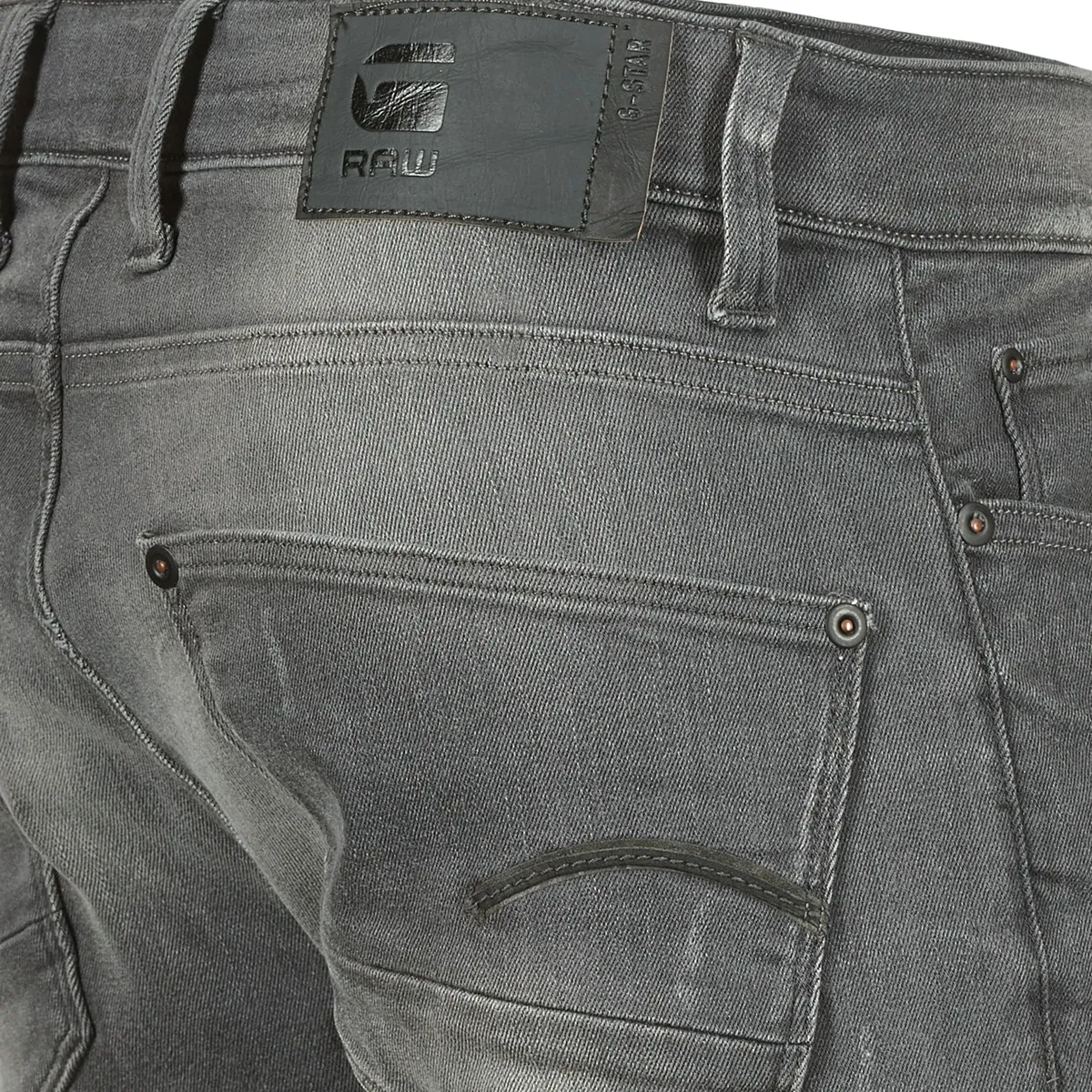 REVEND SUPER SLIM