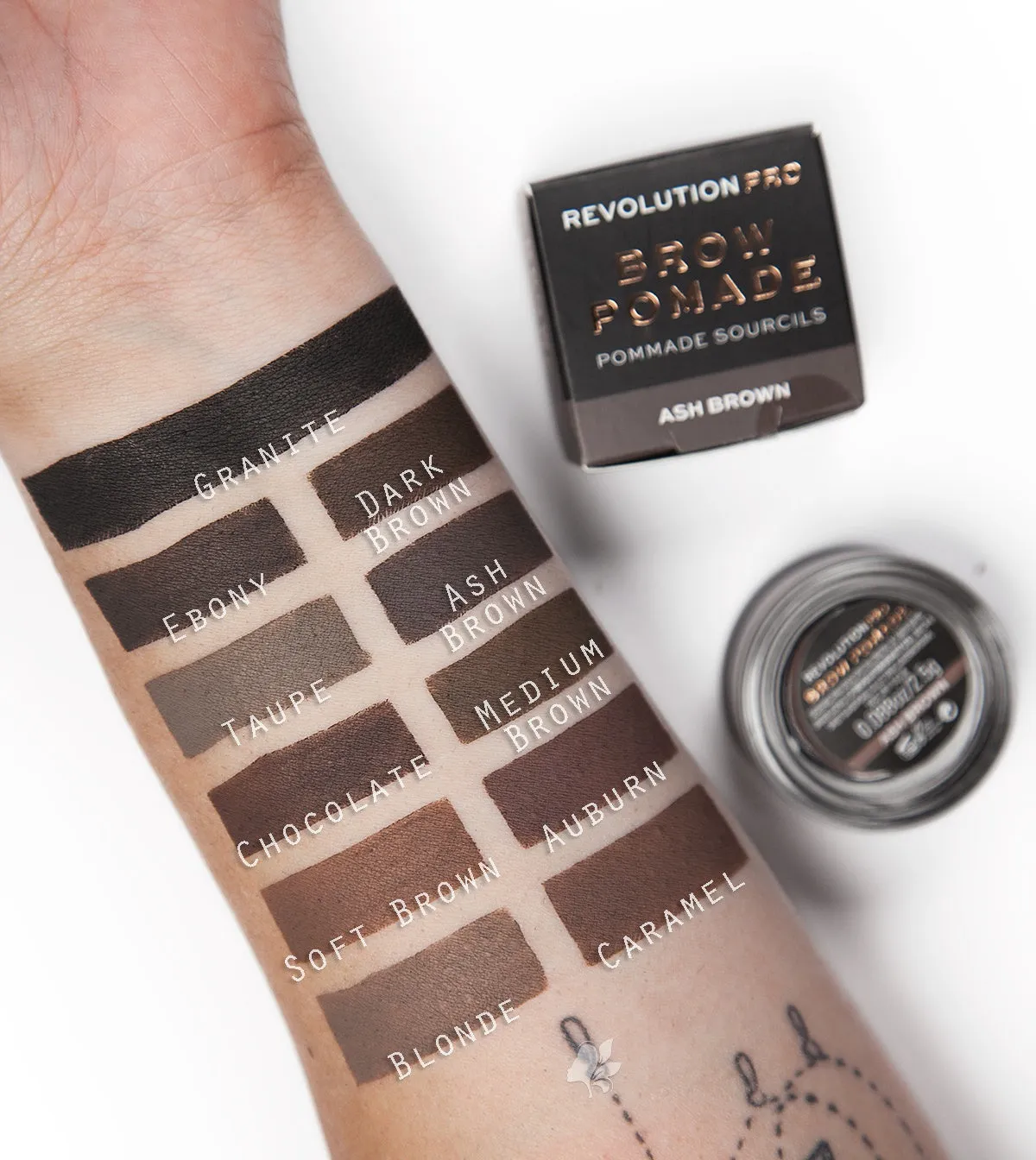 REVOLUTION PRO  POMADA PARA CEJAS  AUBURN