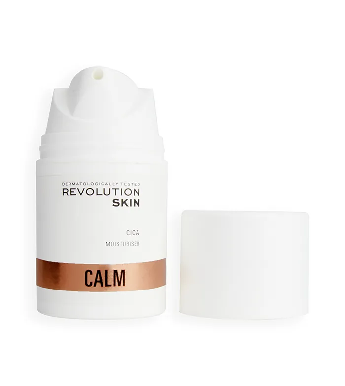 REVOLUTION SKINCARE  CREMA FACIAL HIDRATANTE CICA COMFORT CALM