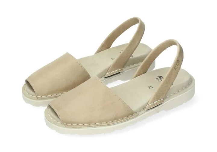 RIA Menorca anatomico picasso beige menorquina
