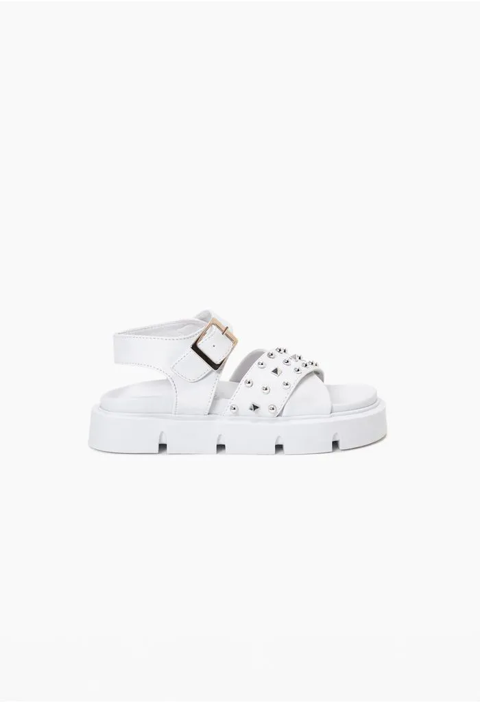 Sandalia chunky con taches