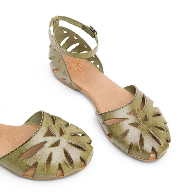 SANDALIA PLANA PIEL KAKI BETH
