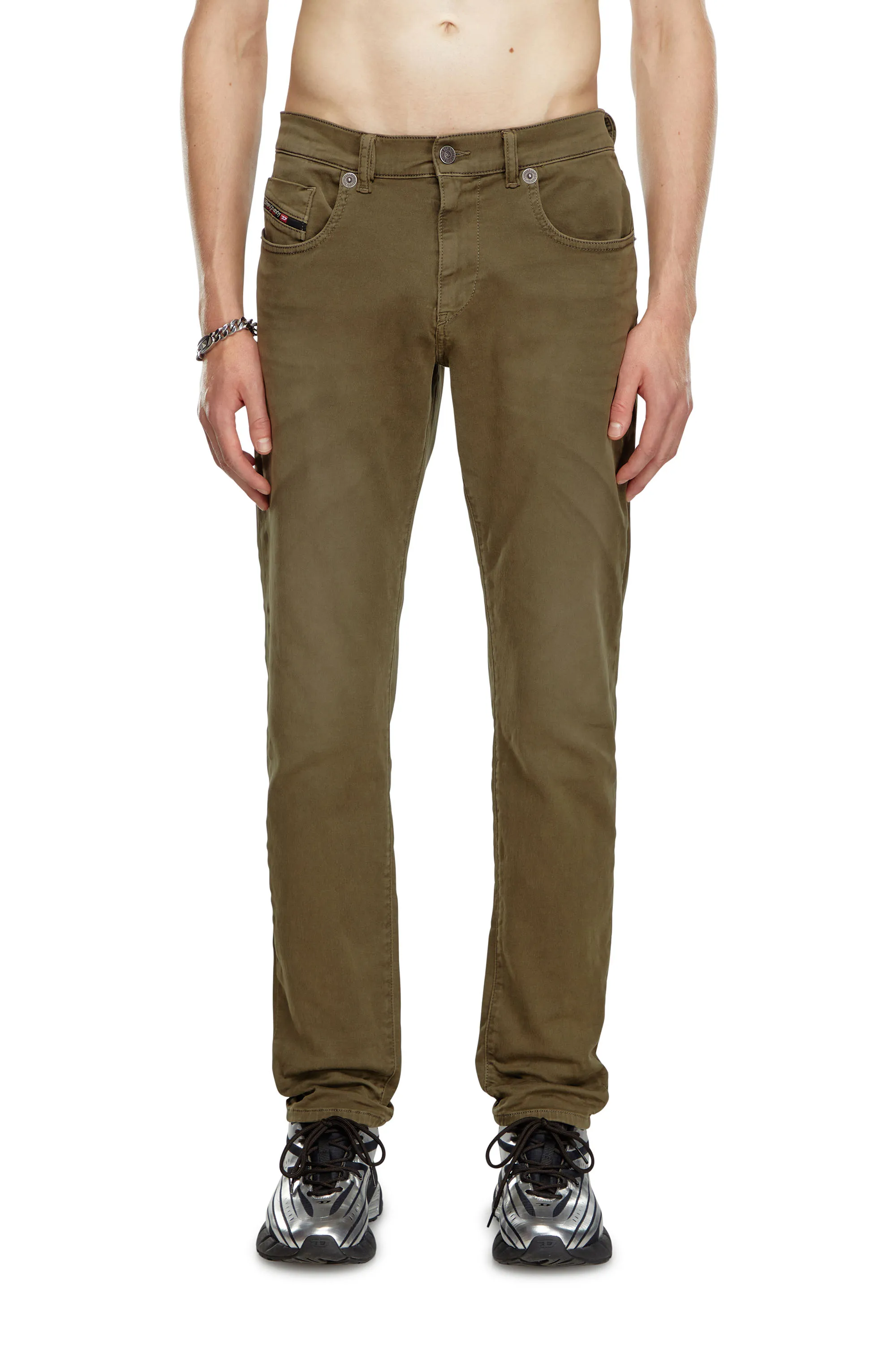 SLIM 2060 DSTRUKT JOGGJEANS® 0670M