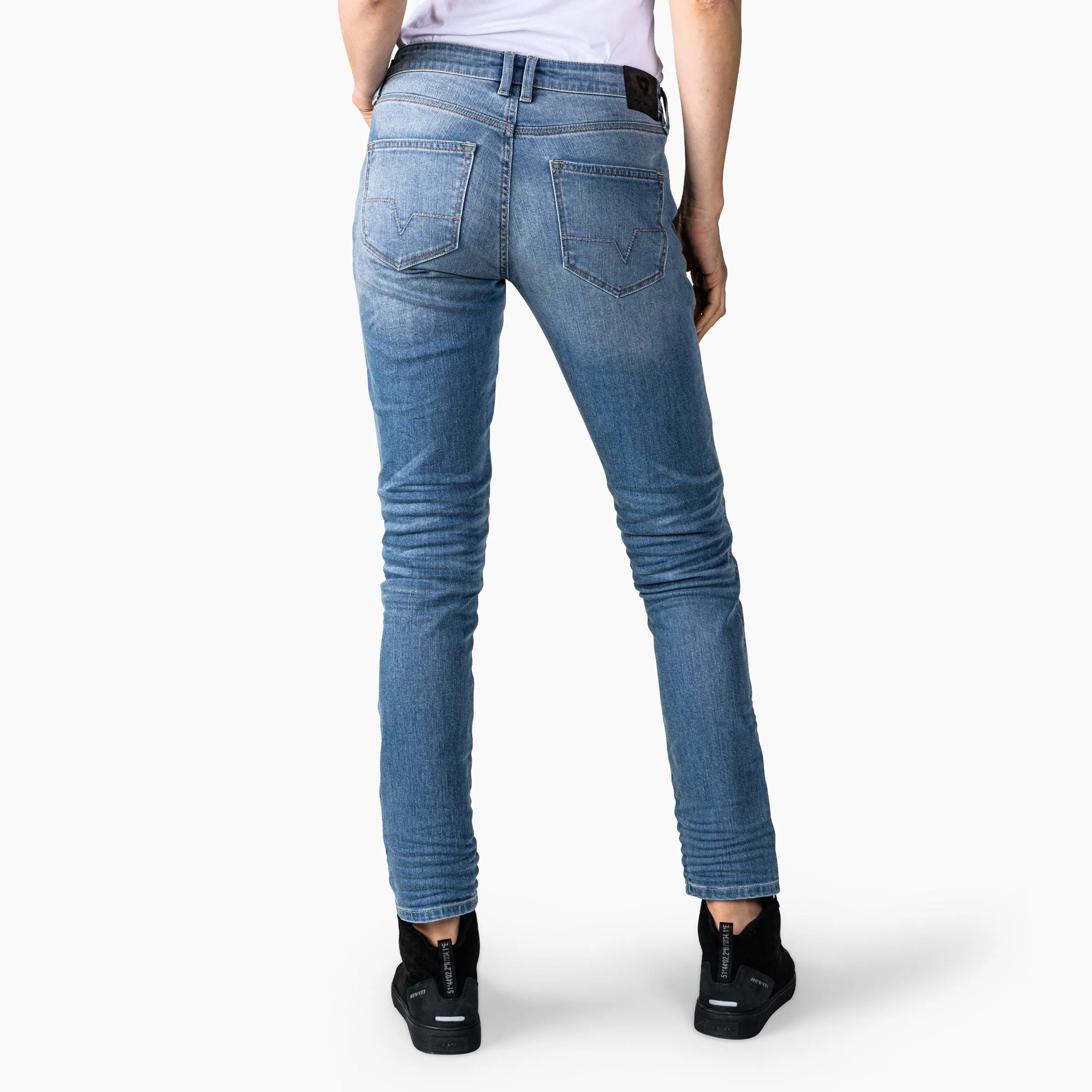 Vaquero atemporal Skinny Fit, específico para mujer, para combinar en tus salidas urbanas.