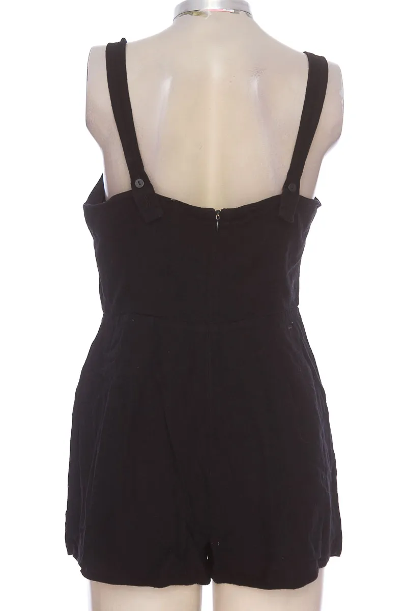 VESTIDO / ENTERIZO COLOR NEGRO  FOREVER 21