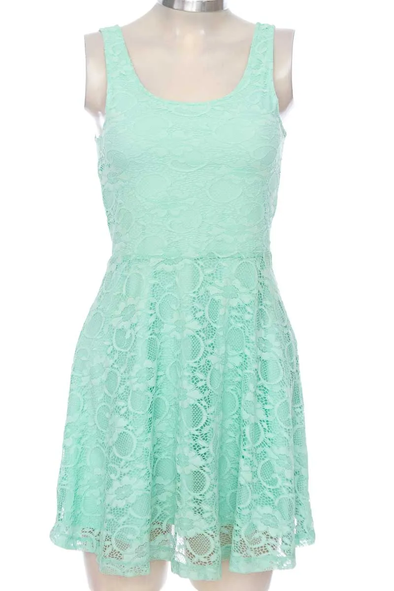 VESTIDO / ENTERIZO COLOR VERDE  ELA