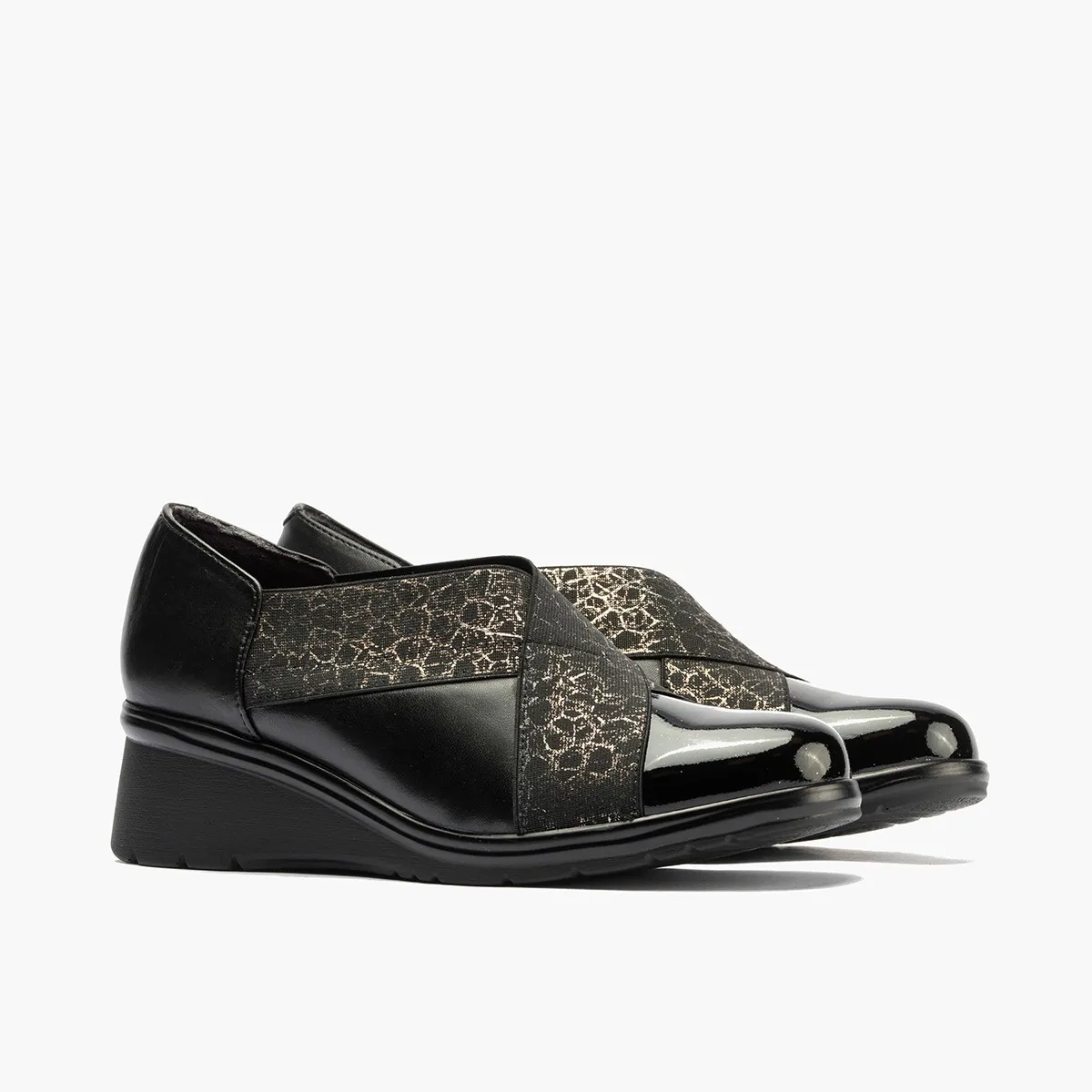 Zapatos Pitillos Mocasín con cuña charol mujer negro P5324