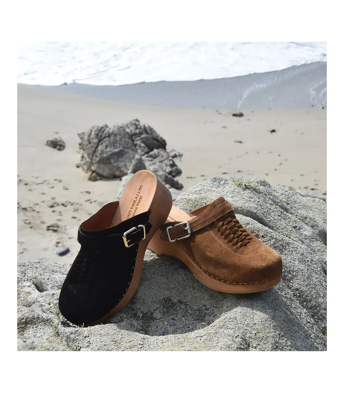 Zuecos para mujer en velour negro